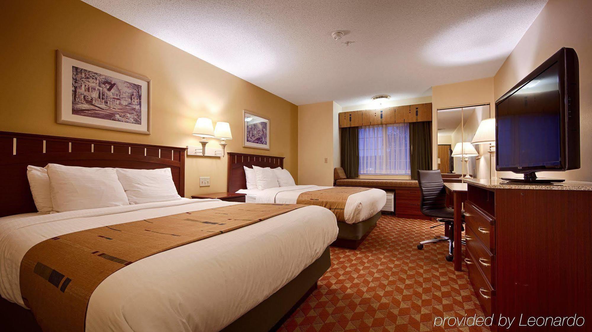 Best Western Crown Inn & Suites - Batavia Exterior photo